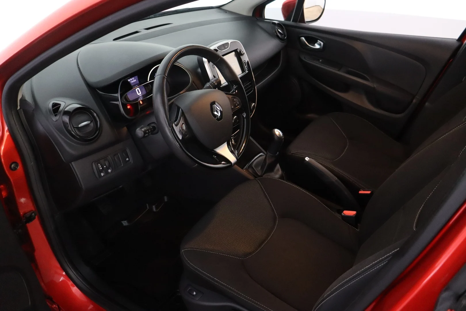 Car Image - 55LNQP4uxTmQdMOVLkubxP