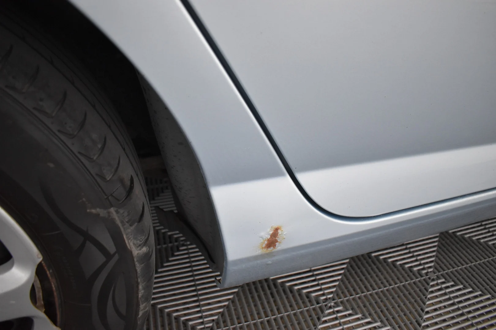 Car Image - lzfwZI20bJ0Knb7JqGROo