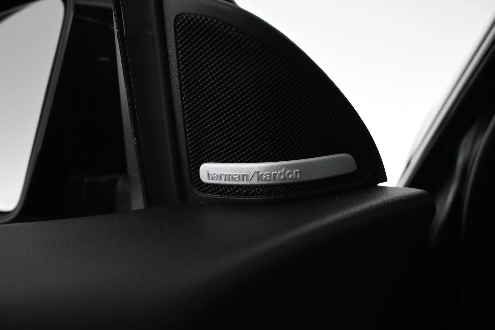 Car Image - 1NF2tAyNDcU4wVDK3PZF0y