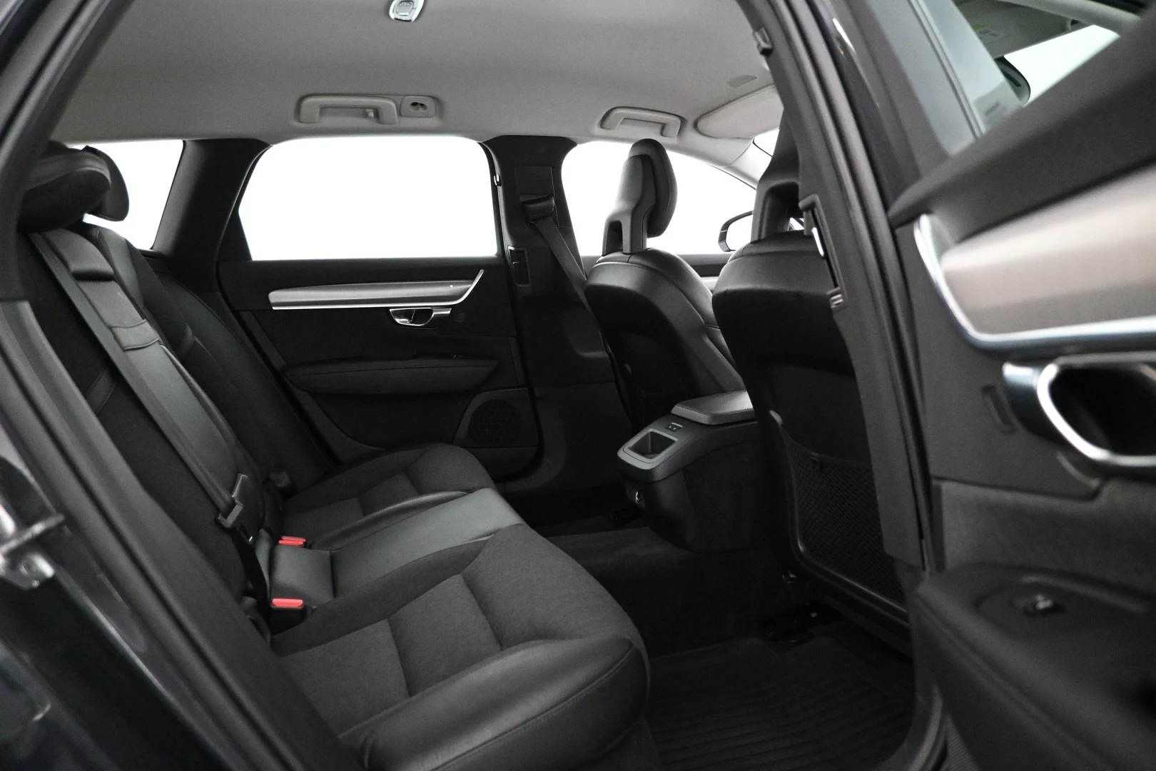 Car Image - 5WwIIPjTXBUgwAAY0dx388