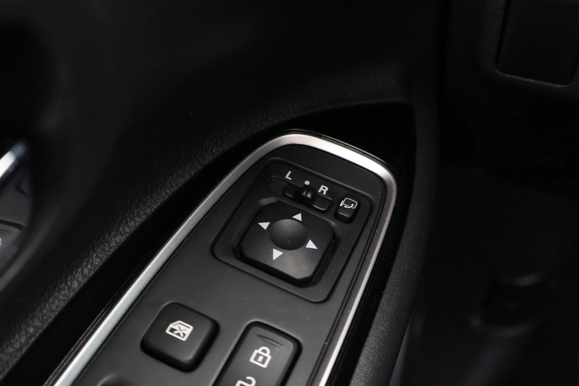 Car Image - 2vPdpOyHdMtDCKrCpOtGUP
