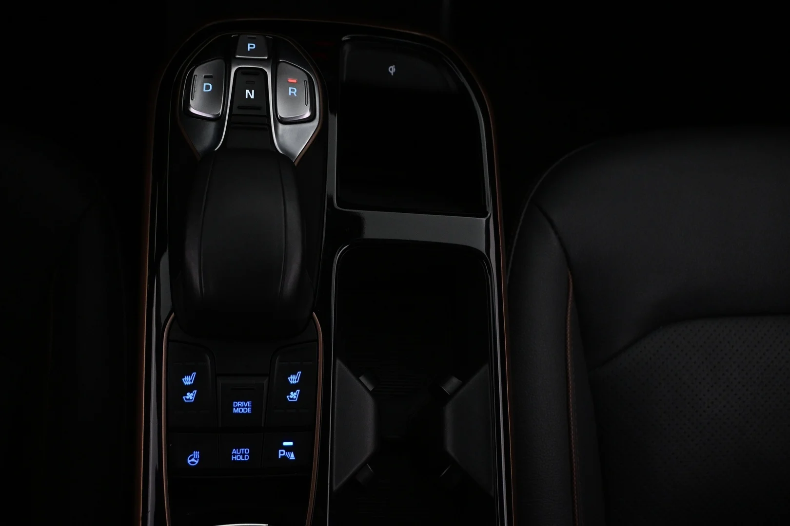 Car Image - 3jtmQi8VsAU5QOo7j8BBZo