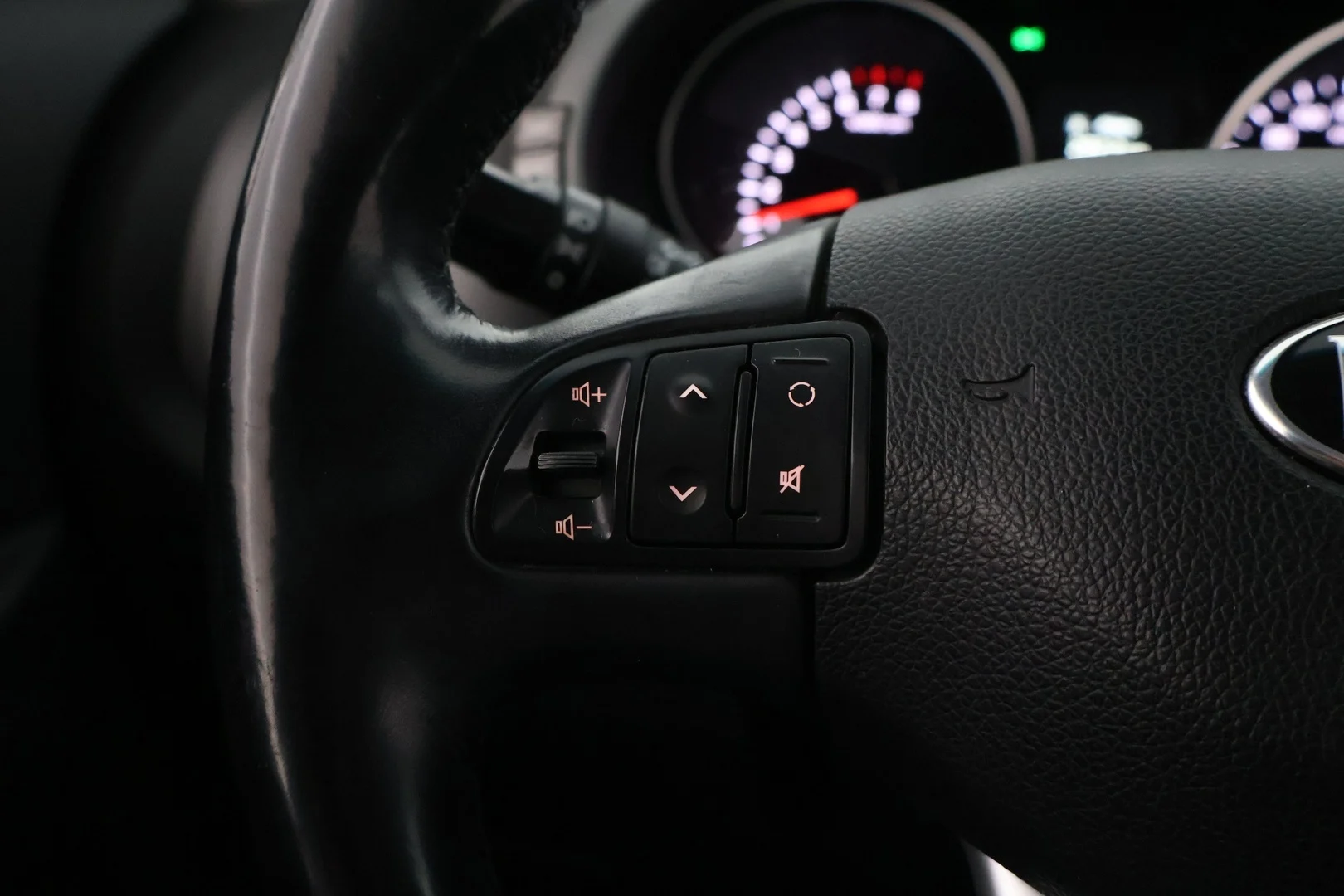 Car Image - 5fltT1pcaAAD5mTZXgSmhg