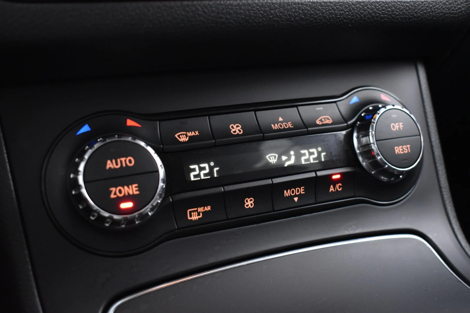 Car Image - 1RNuLlkskVLM3d1yKPpmMq