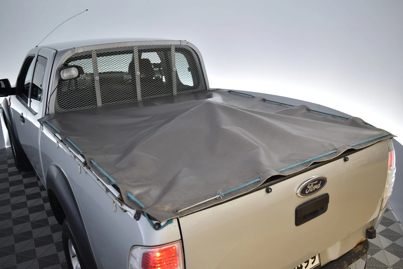 Car Image - 4HxB7aQaPrg47AUp90B8Mo