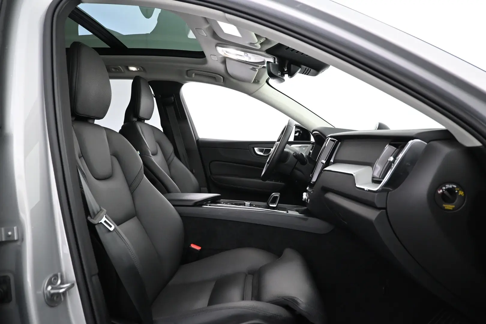 Car Image - 3jzXZOlyAUEHqXR9GJkiKW
