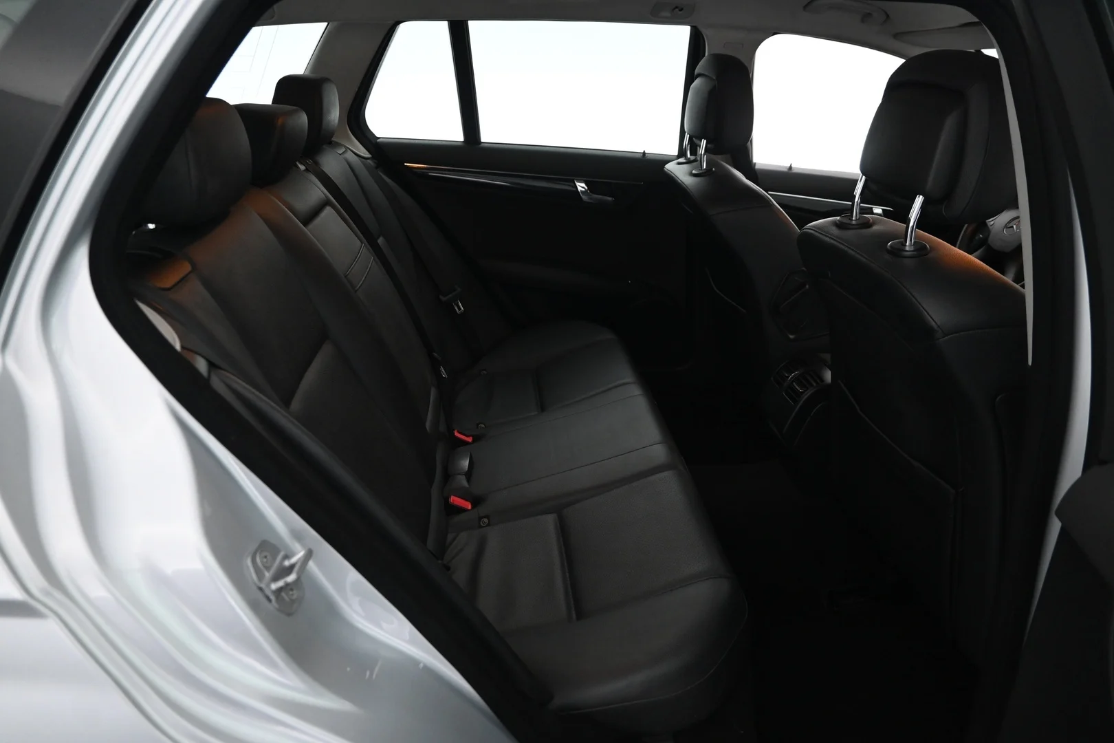 Car Image - 4kShDrObGPqYec3EOXL7Hc