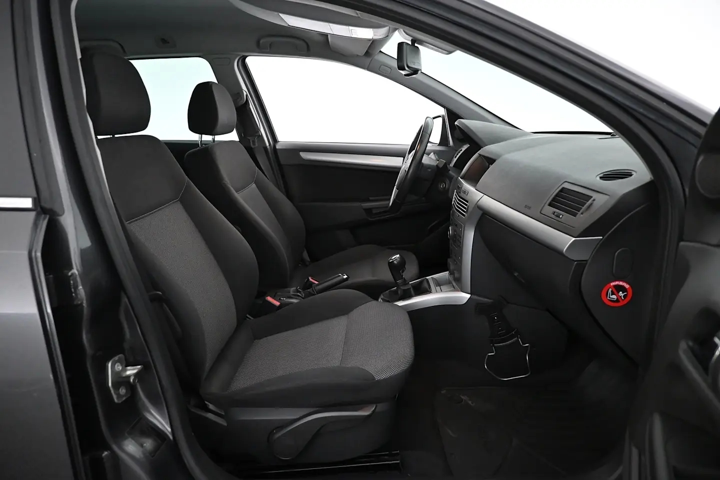 Car Image - 4DIHXRmKdXwT7VFAtHdJVA