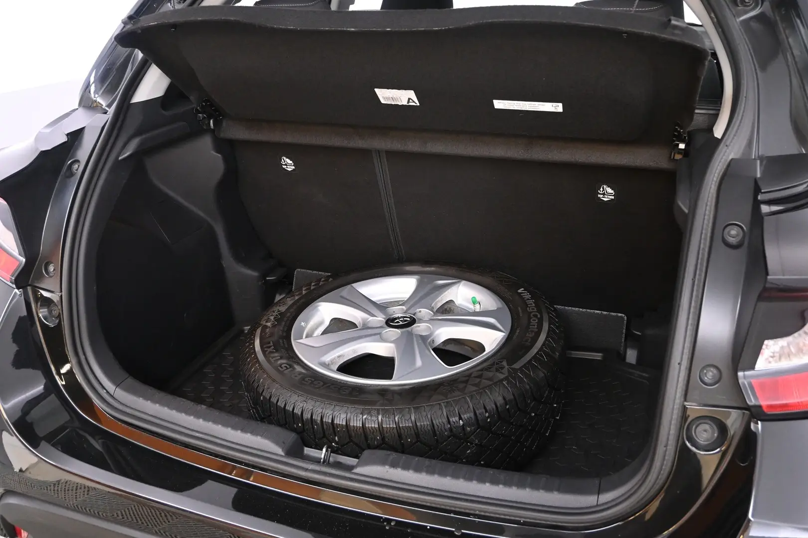 Car Image - gYm3eSEnOl9WaV5F3CGl9