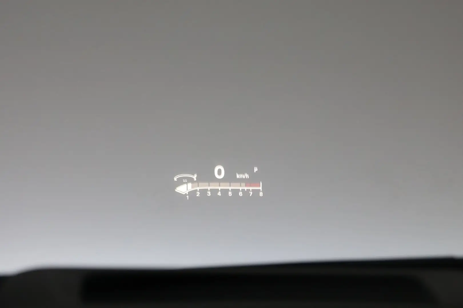 Car Image - 187iDpM8MbcMVm03uvrl65