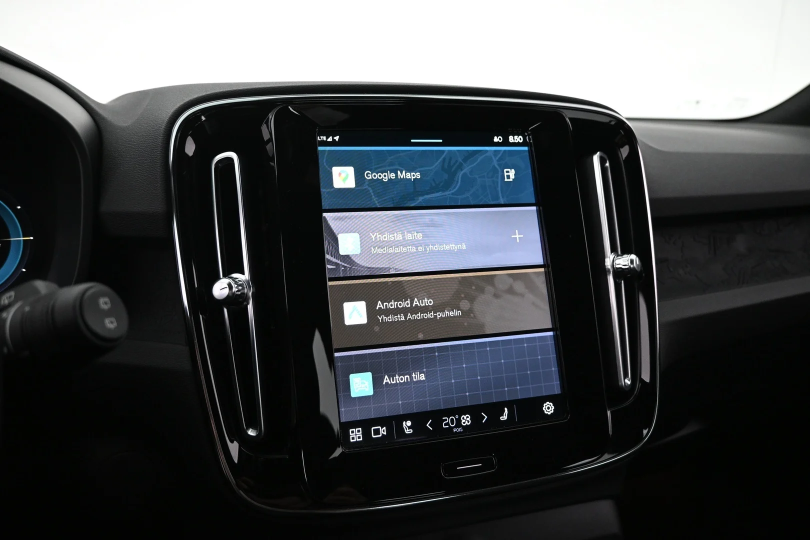 Car Image - ncwLnNZfywKt8mJWmnkgz