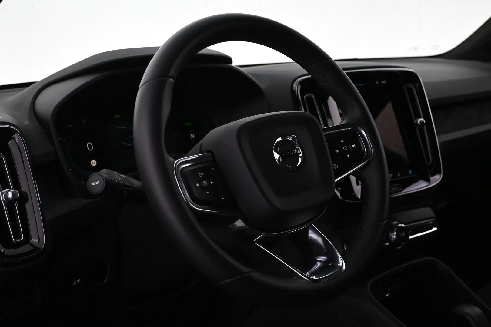 Car Image - qcCKv4r8Ttl0uLK10Gm1d