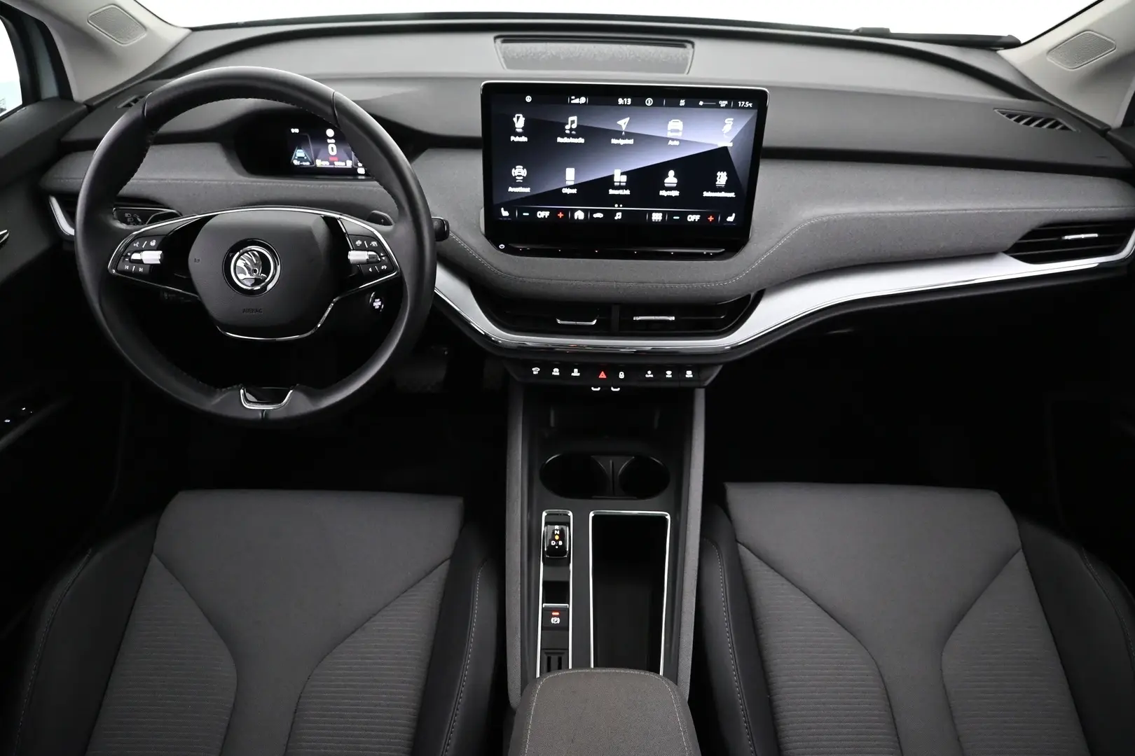 Car Image - 7MzbnbPtAYrf0dLPbhbbbn
