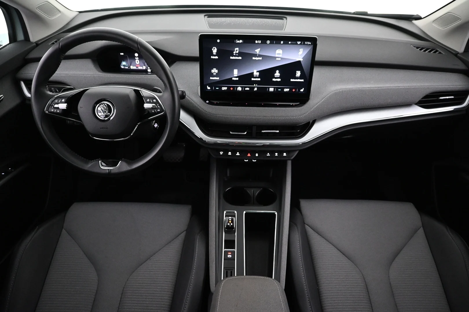 Car Image - 7MzbnbPtAYrf0dLPbhbbbn
