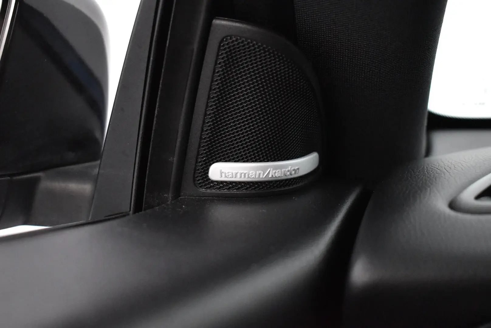 Car Image - PCyGdQtZttW0rWji9Cgtr