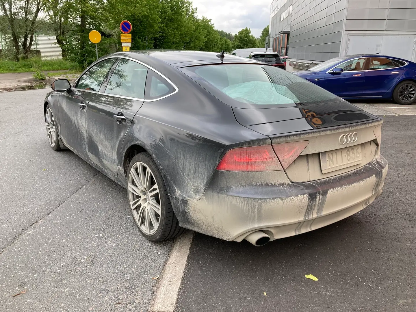 Car Image - 28AZoKkOfLdbVYApqUvyqu
