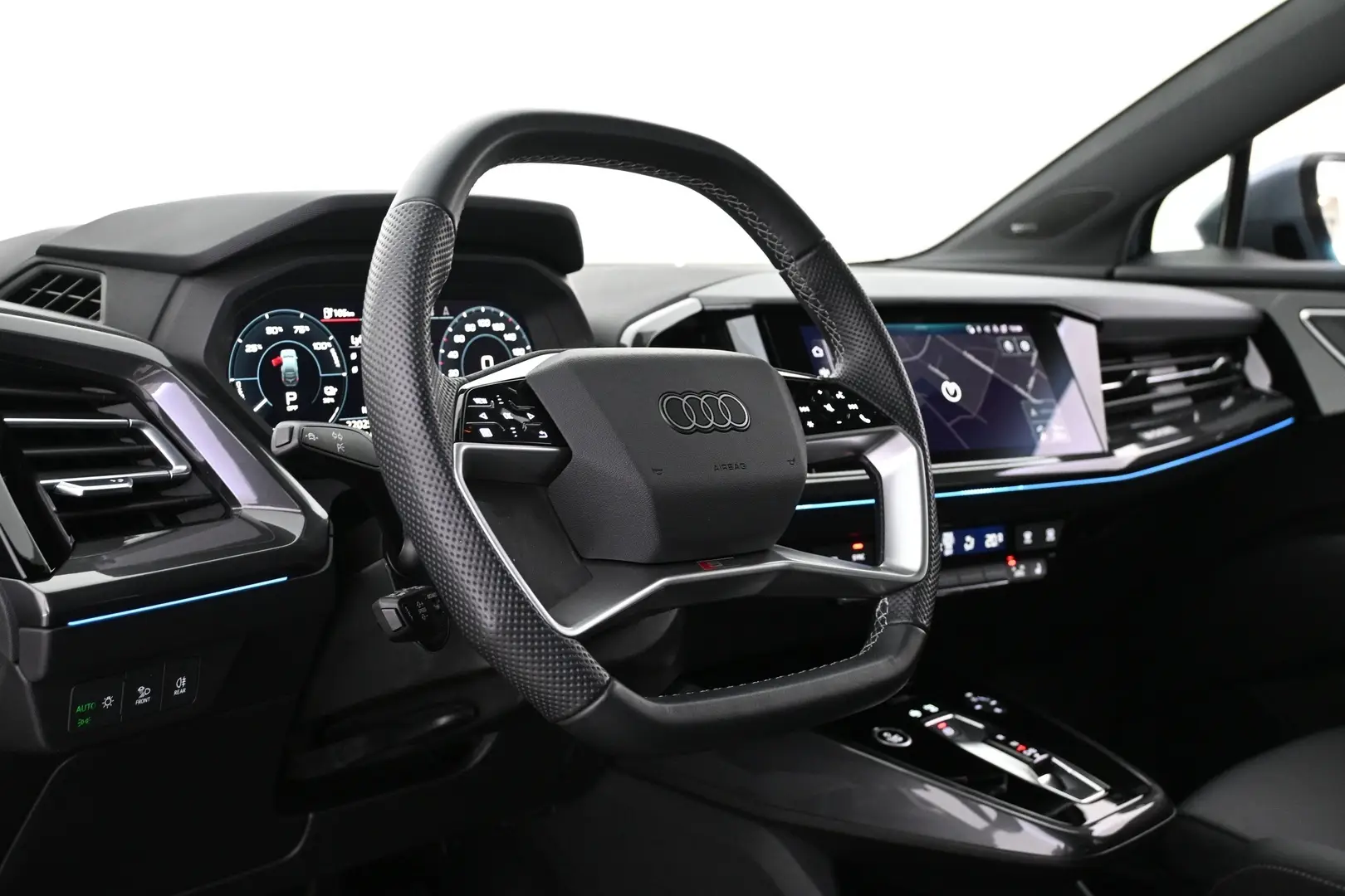 Car Image - 2SeCTMPM0gSr3ZXLPmAPbE