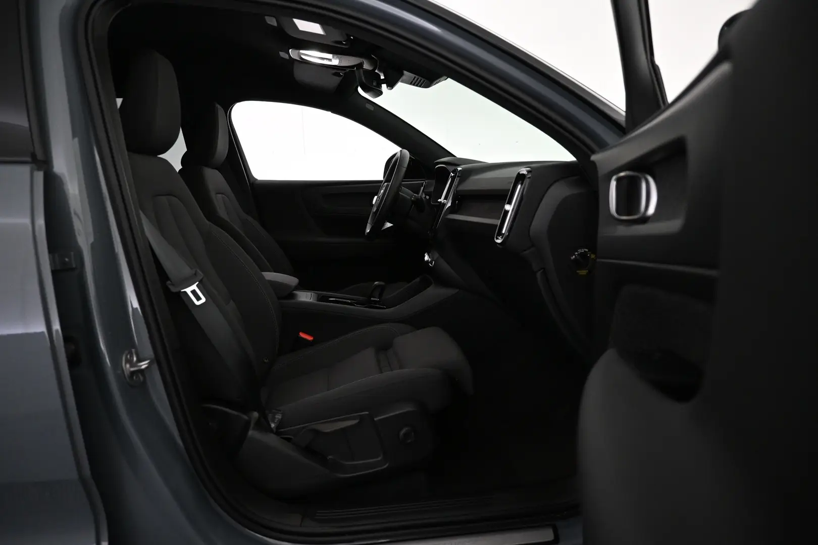 Car Image - qcCKv4r8Ttl0uLK10Gm1d