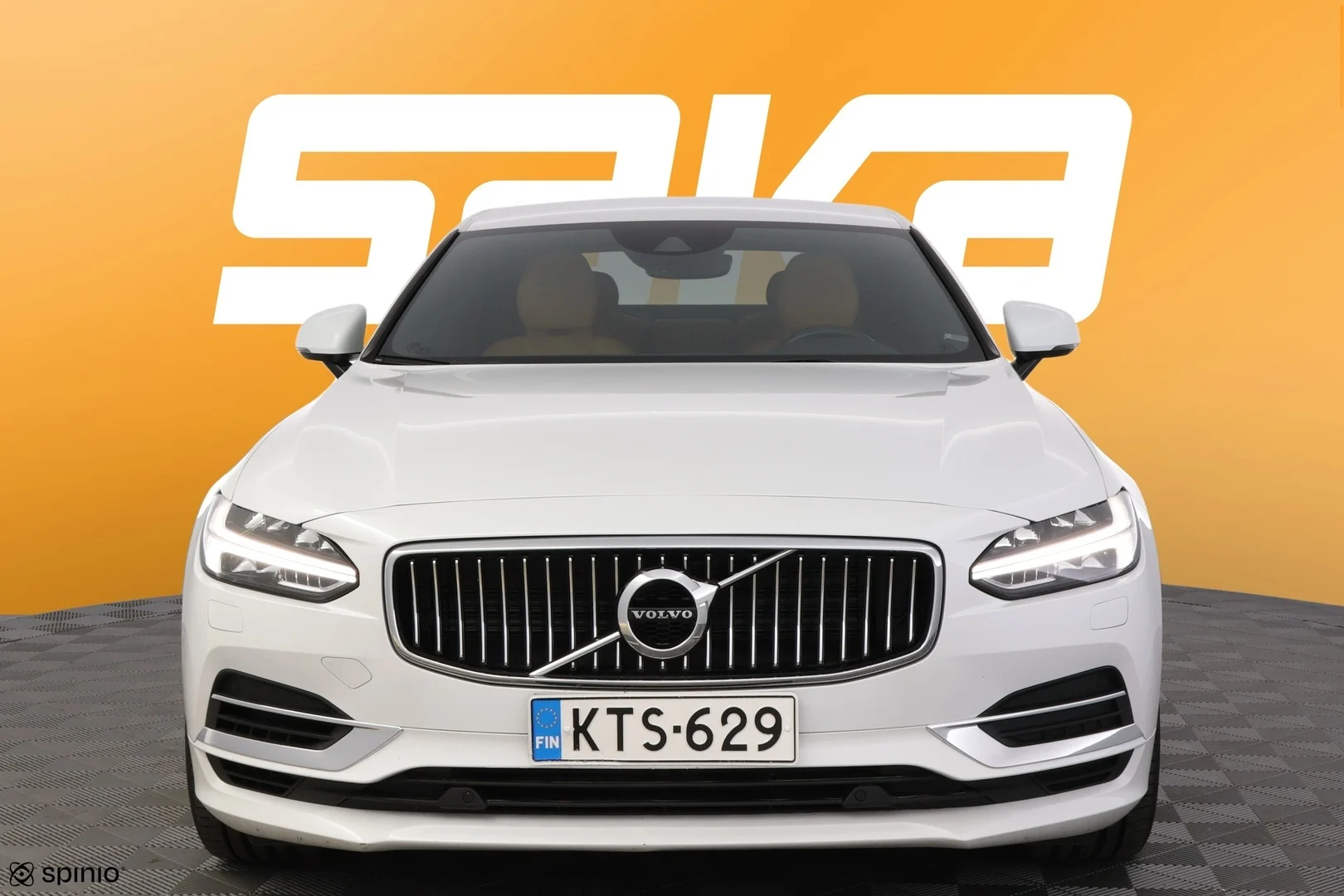 Car Image - 1BOHu70NoAsbh84xGIKb9J