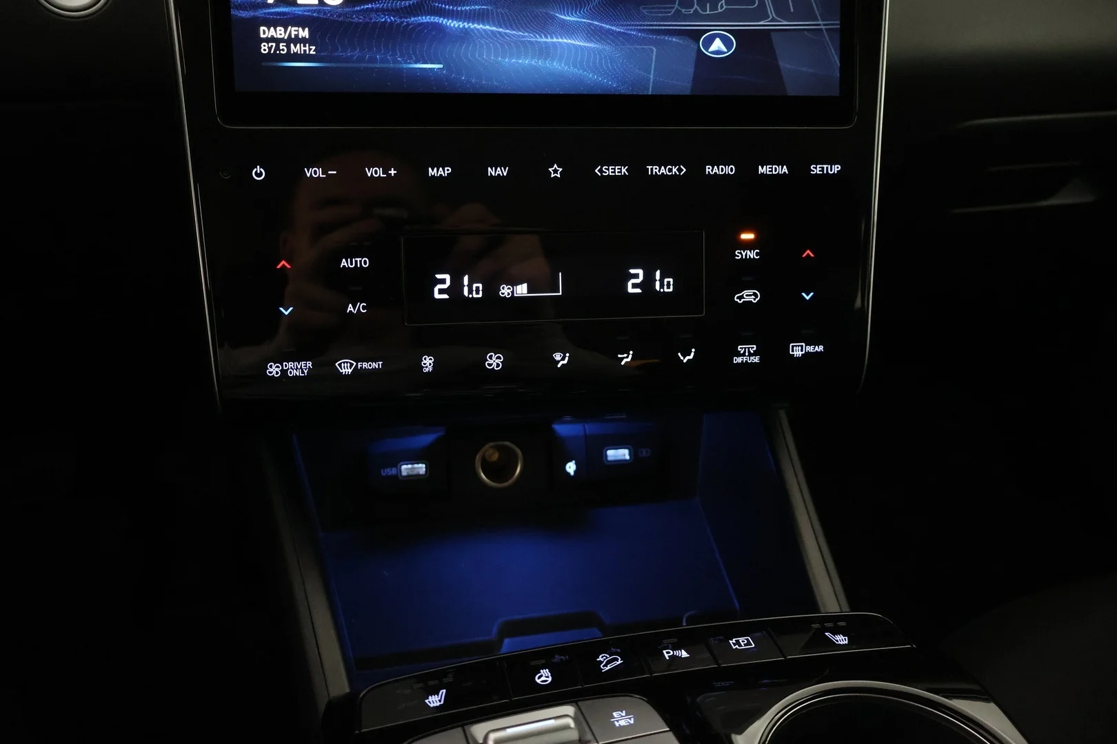 Car Image - 7FpeABFxTpyci8CG9GX01N