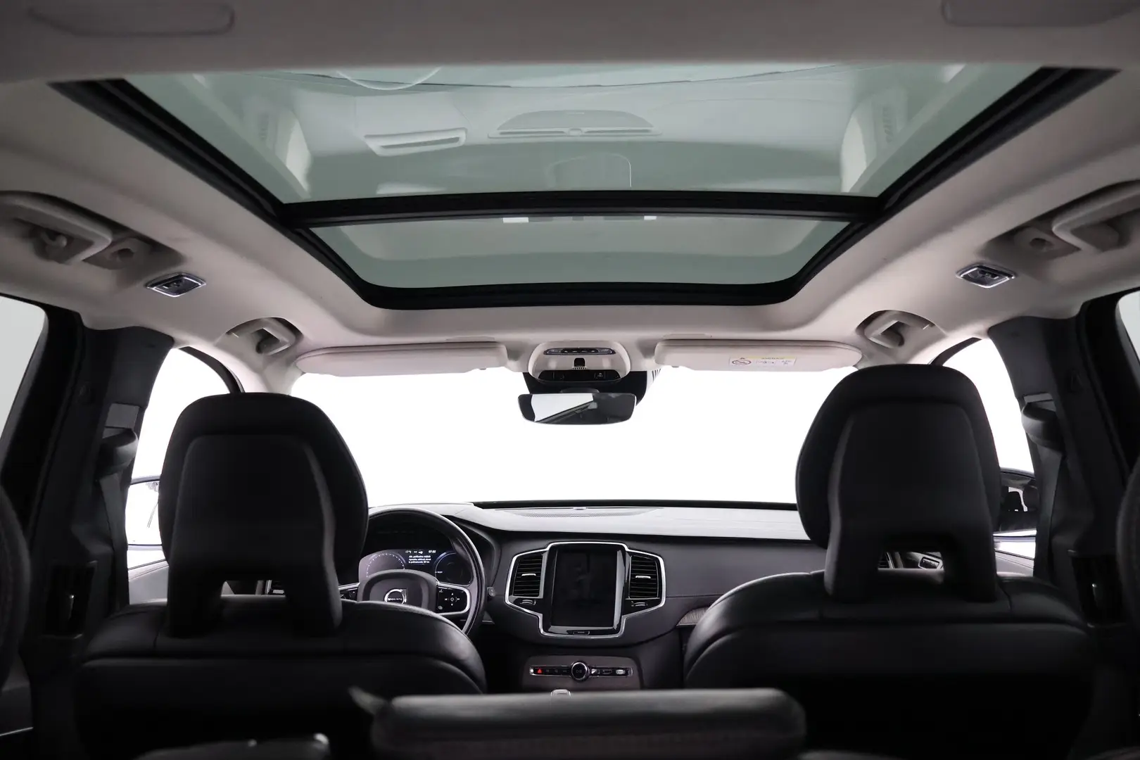 Car Image - 1J3sEf9jaHbTrlRXdY0X1P