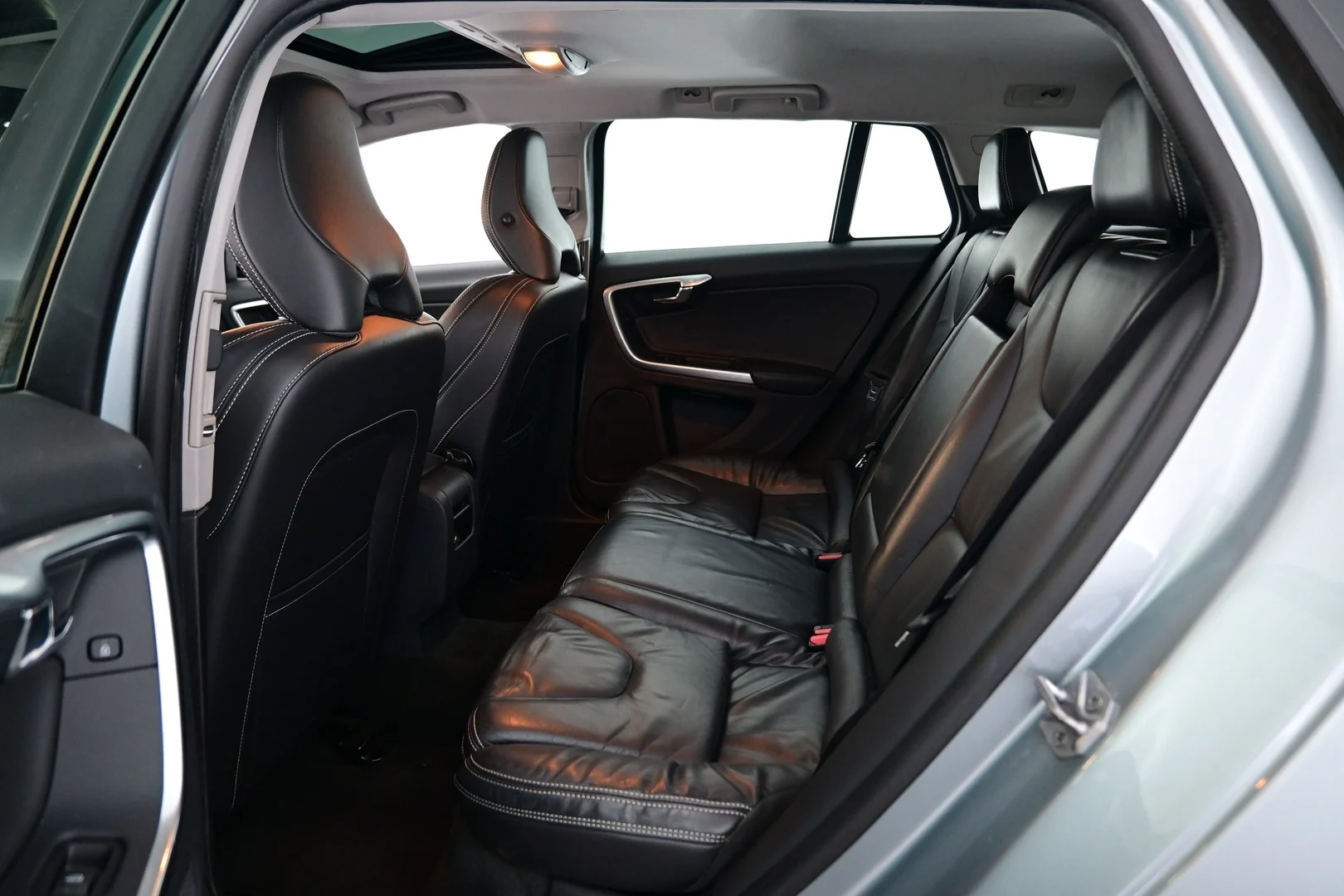 Car Image - 5Ig8jt16qmxfkeMJ06kH0c