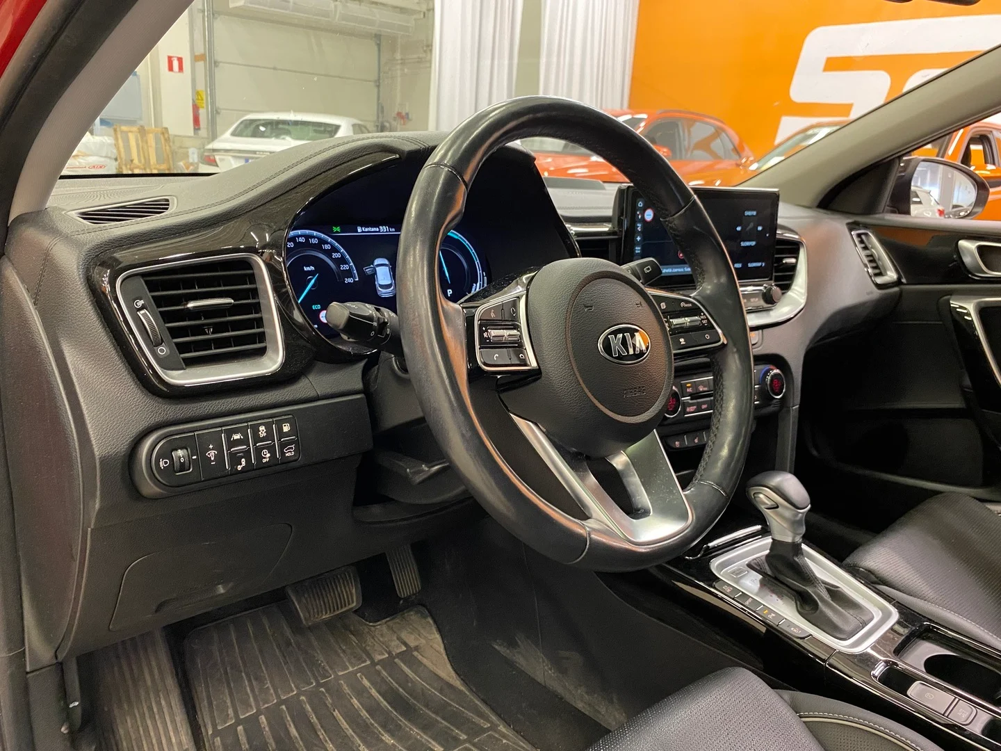 Car Image - 3I2IRytBHn58XcGoo3ipsD