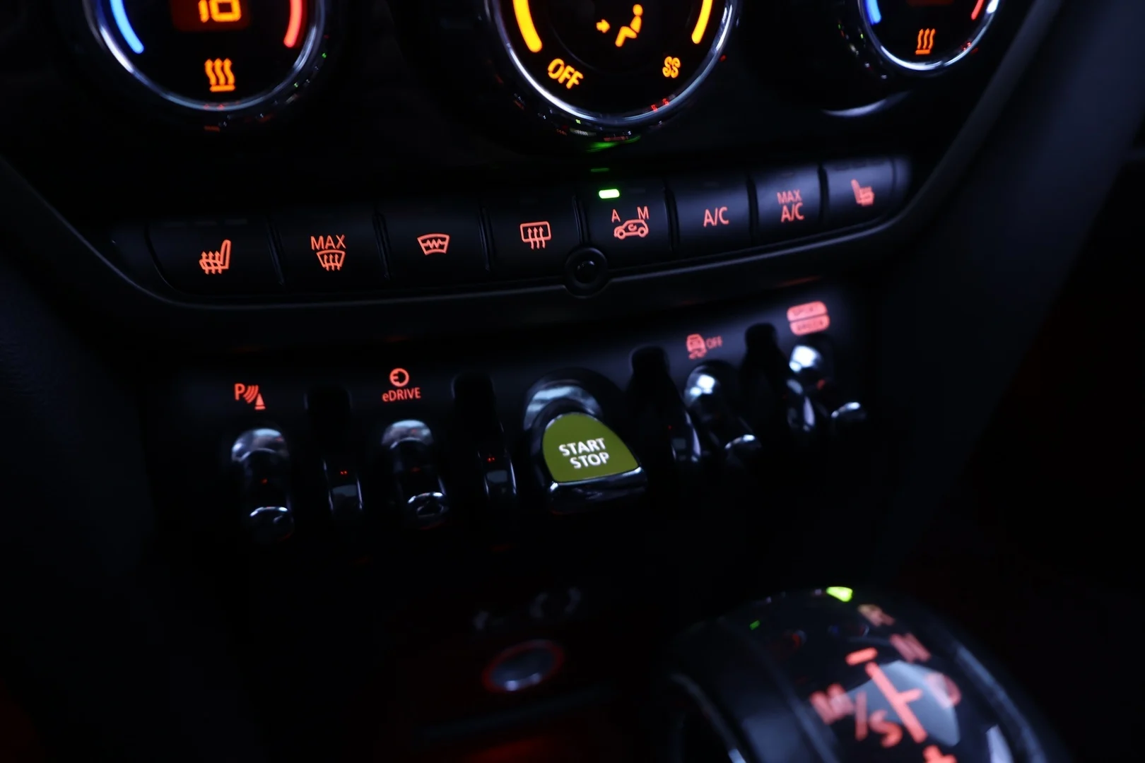 Car Image - 2ogx9V73PonYPecbH5ngwd