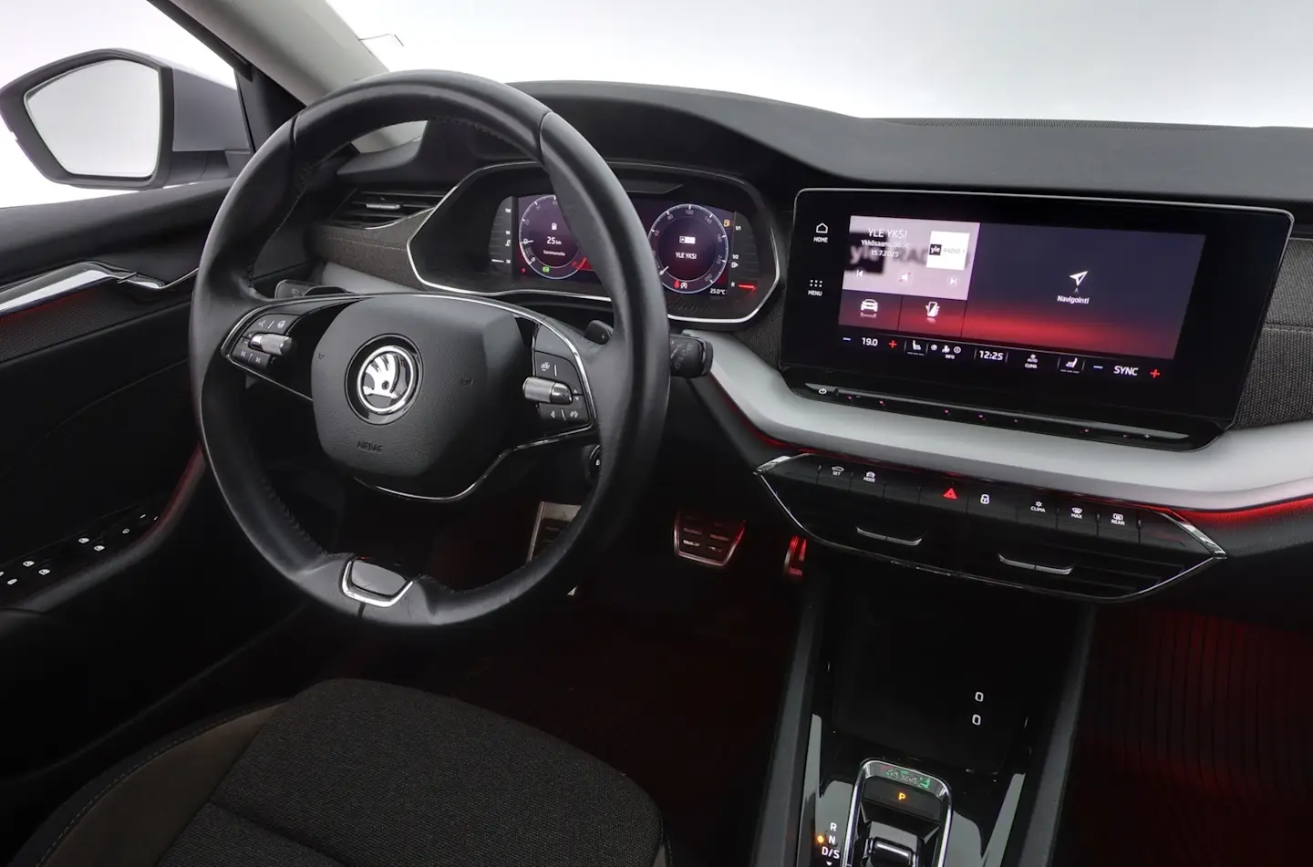 Car Image - 2EfkNSnuqorMw3kbl50LBk
