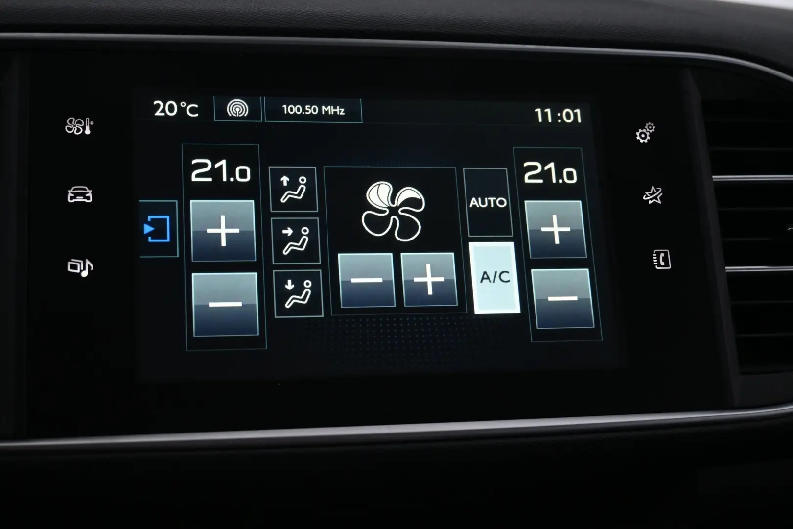 Car Image - 30VzJJF0S6Z4HvZj0SRFxu