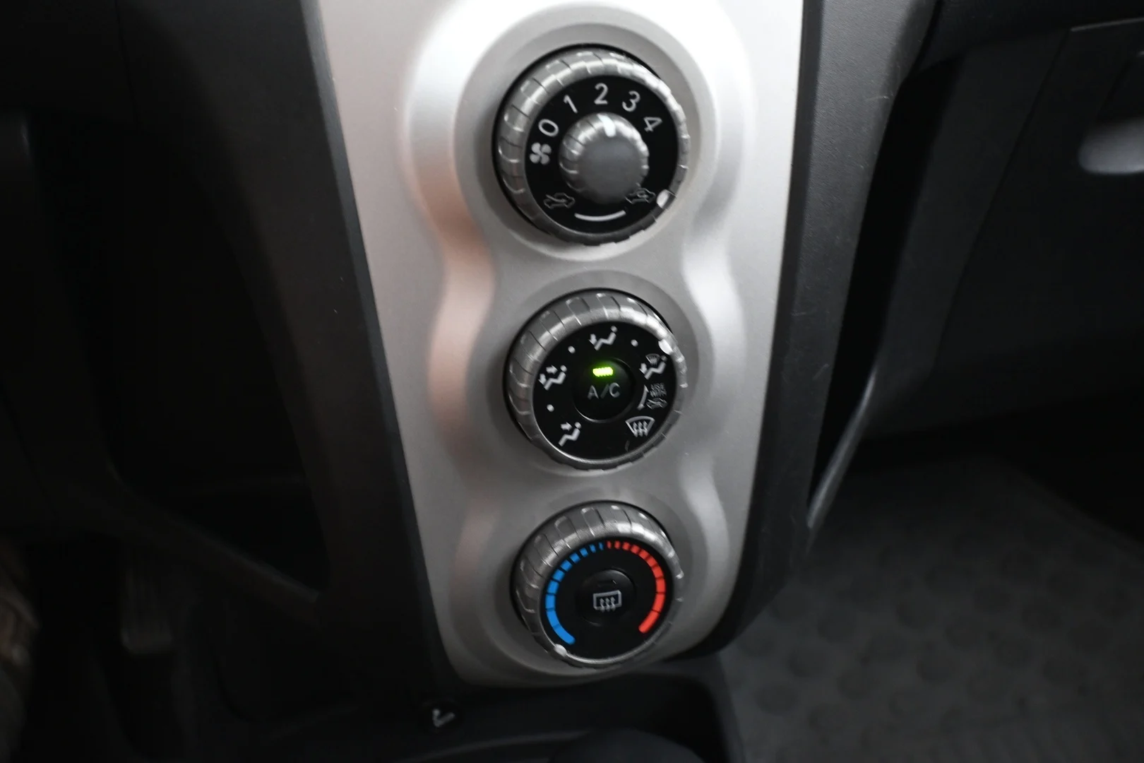 Car Image - 5IdD34txh27Ae4SckkxBlk