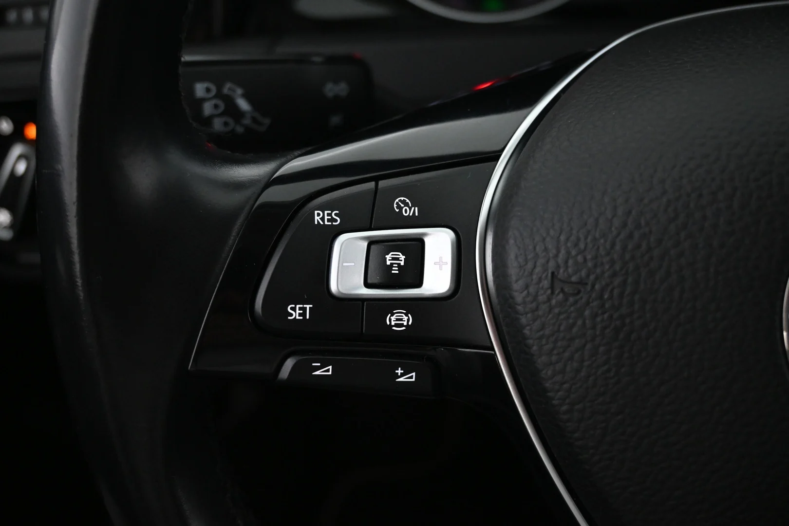 Car Image - 16k2gSKXTK73XJQ30MCVOy