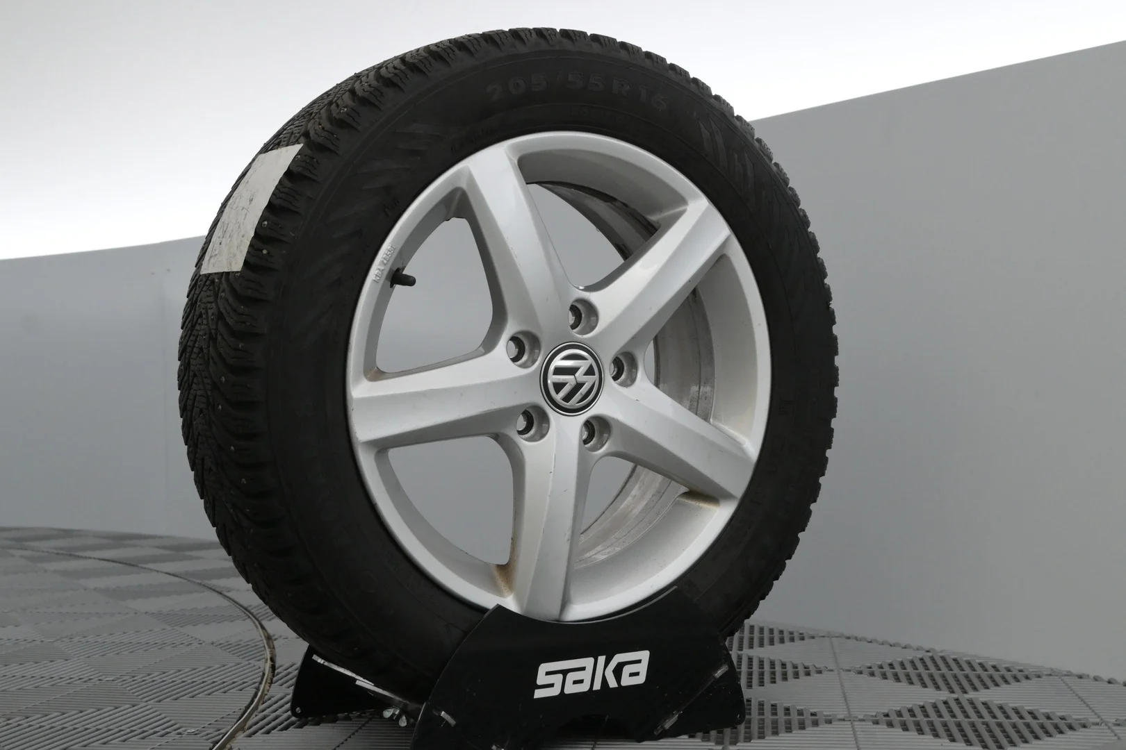 Car Image - 11xvSXnLBRicBsj9a7pYdf