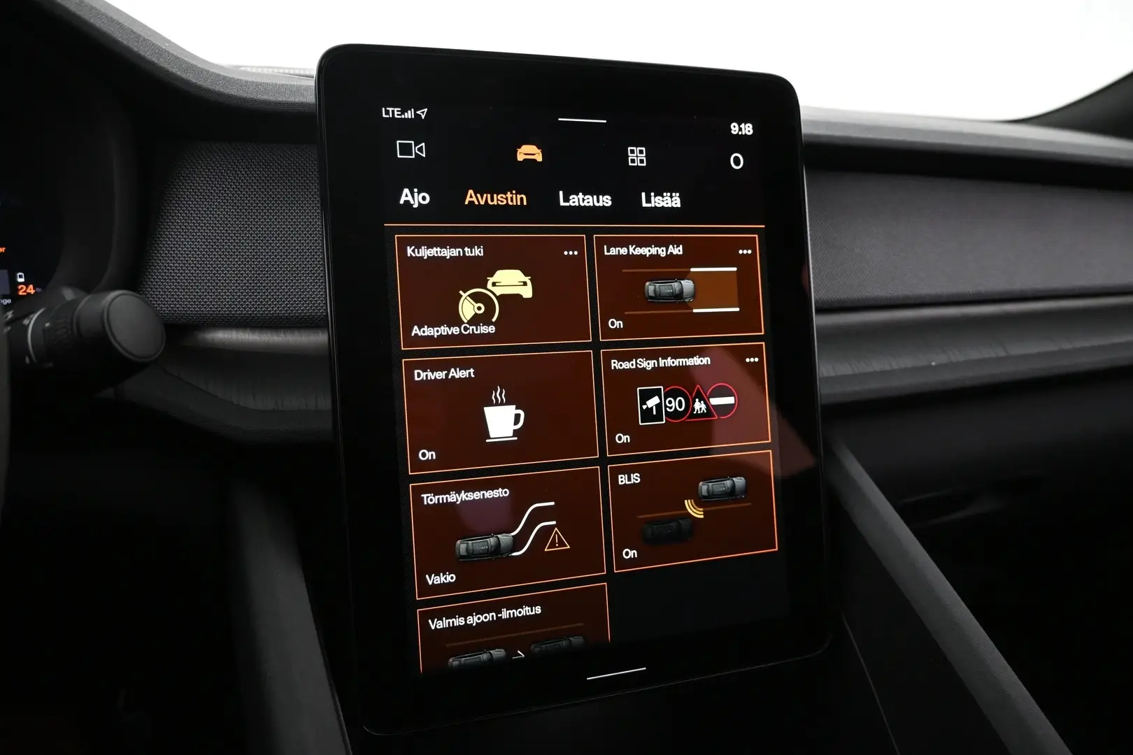 Car Image - JQG8Y4h8RvSYW9tK4zwyN