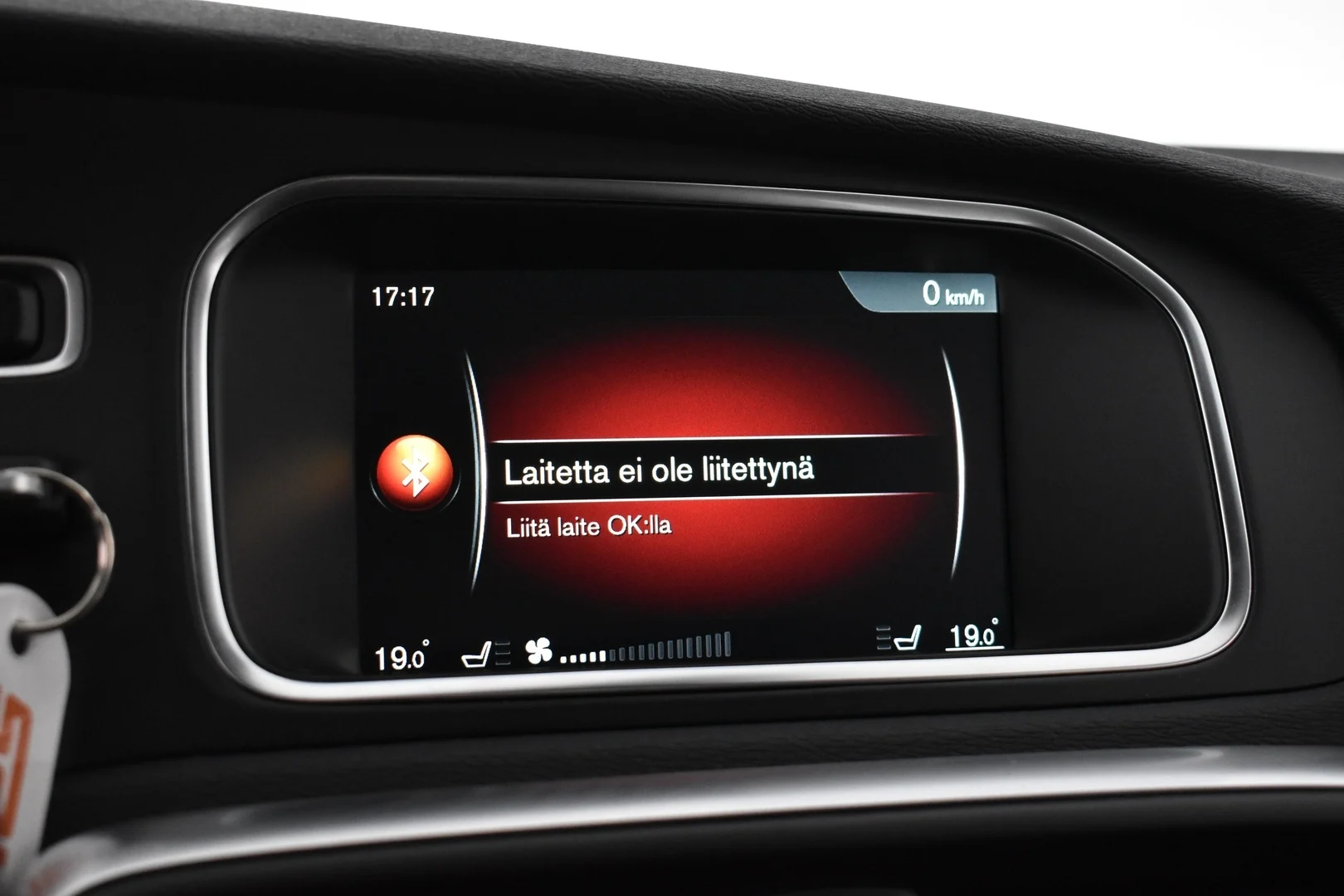 Car Image - WW41sonK7AyPEOYvI2Roj