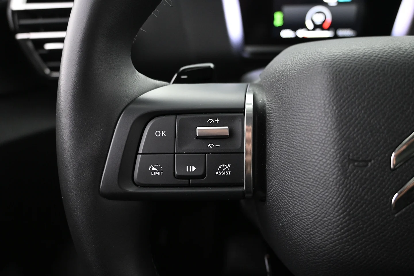 Car Image - 3olIPgj792PQOr6AdHpHBz