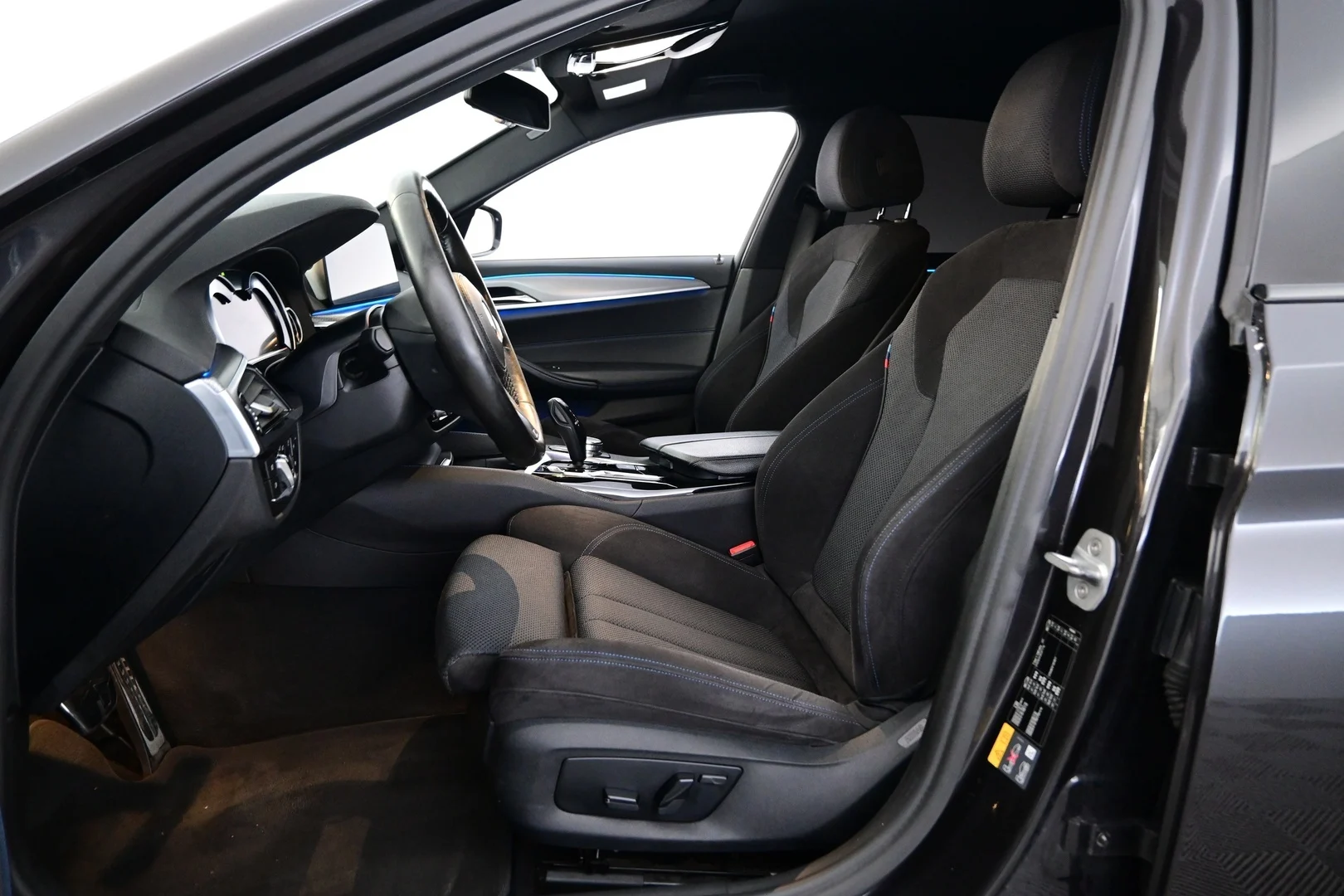 Car Image - 6jUzo84jDi6GT7UOJBp3qQ