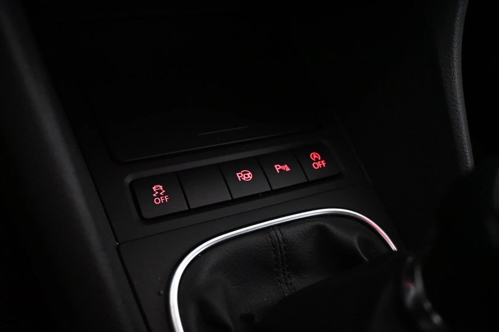 Car Image - 0vyLa6OGimDjzYhmqP1D1
