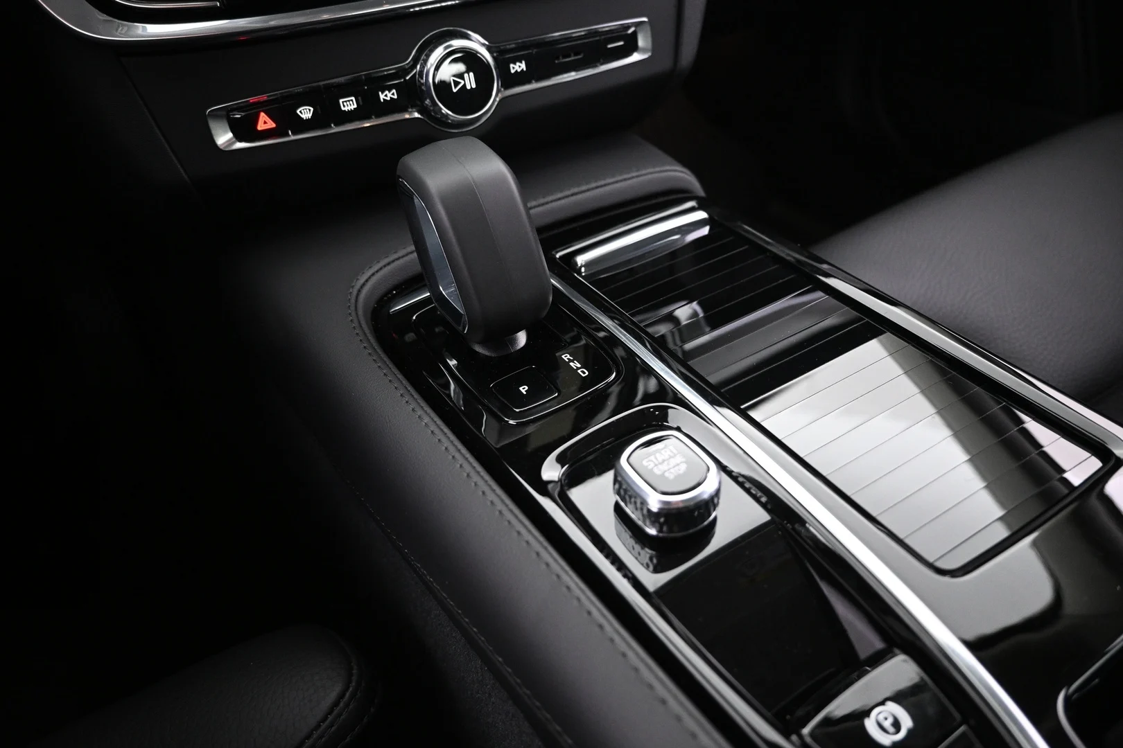 Car Image - 7si1ocLWzjb1Lt8RMh5plm