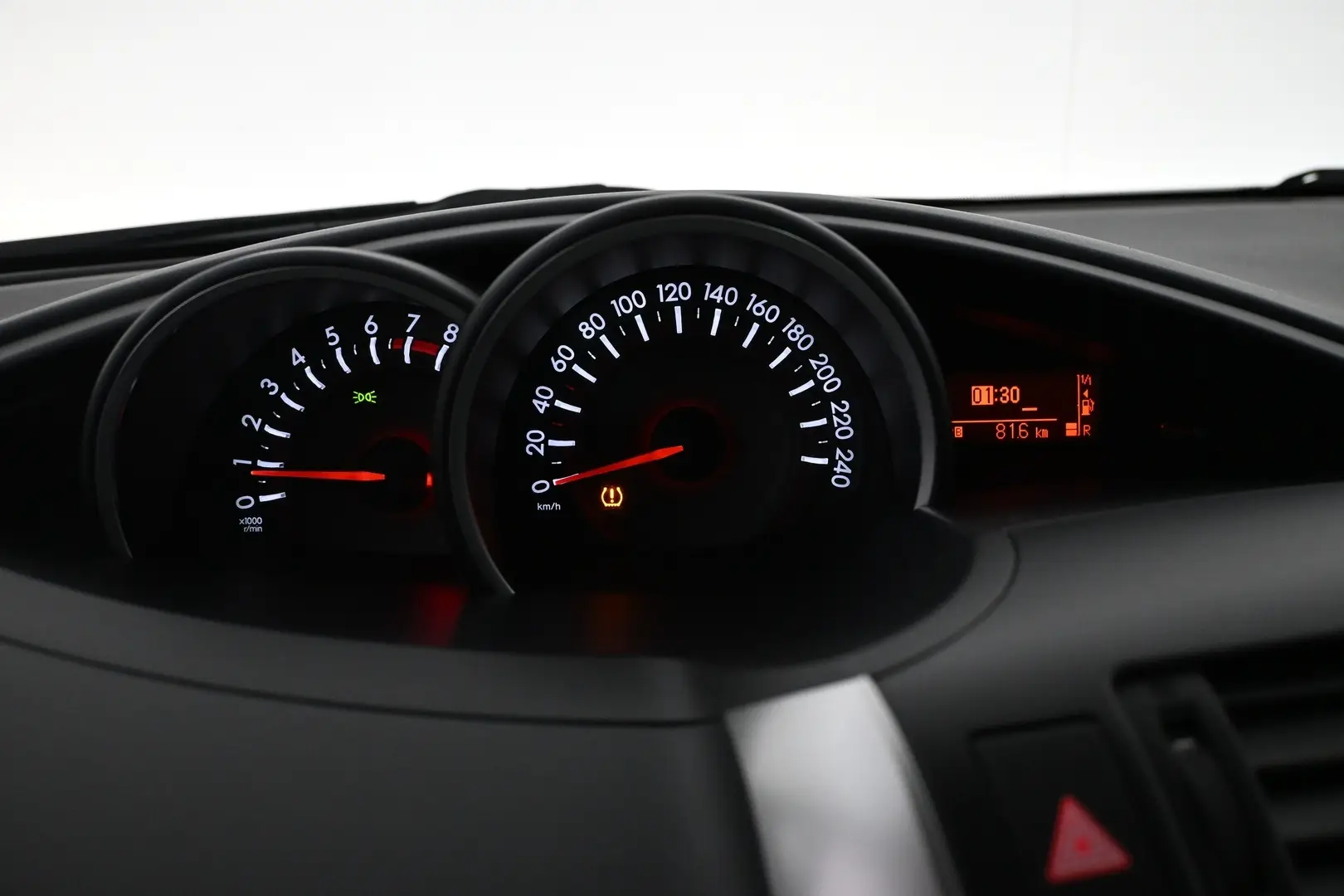 Car Image - 5Uzba2b60jzqvaQuls8FM4