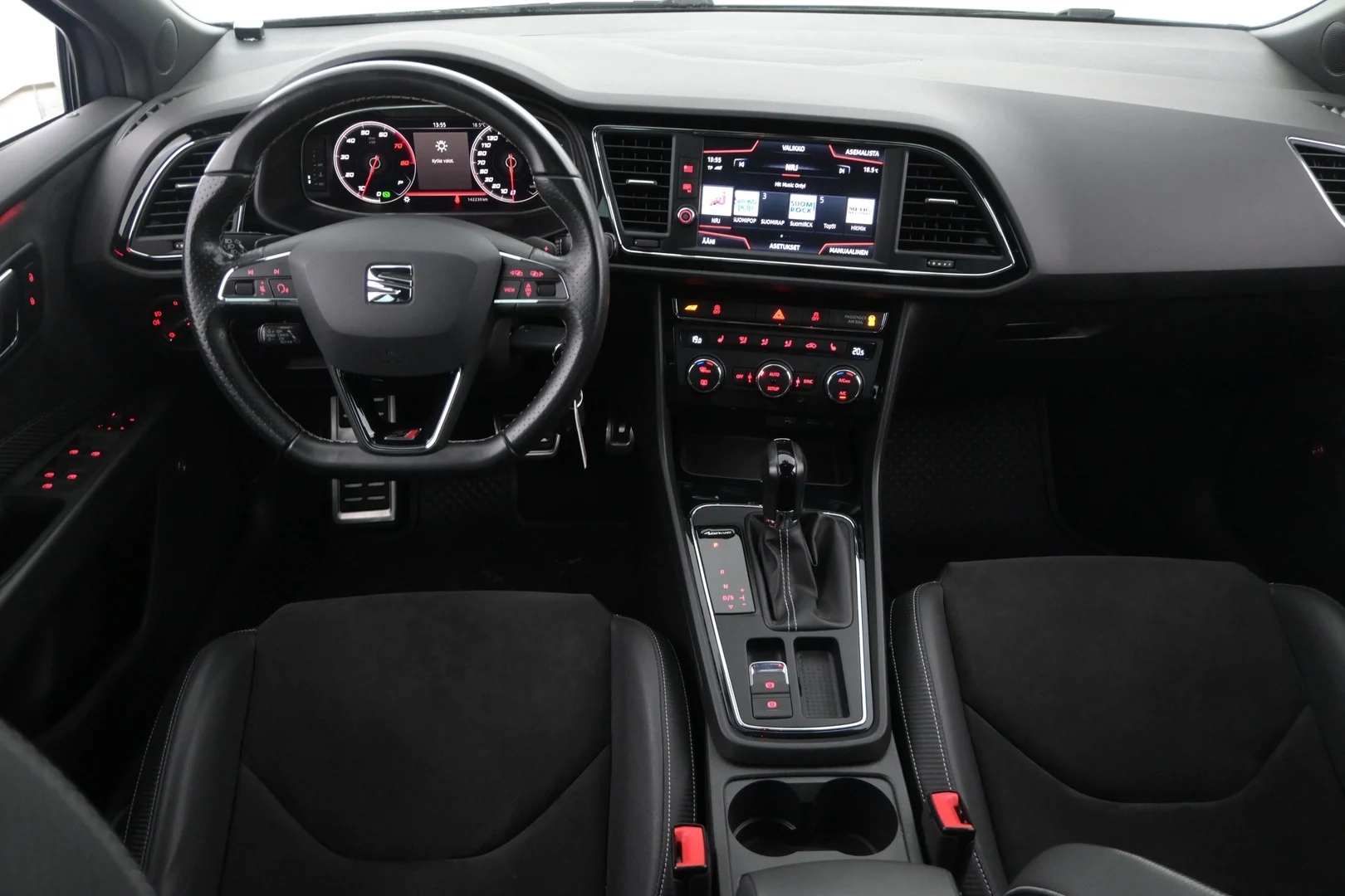 Car Image - 1A2q8cknooMr80zCco6LX3
