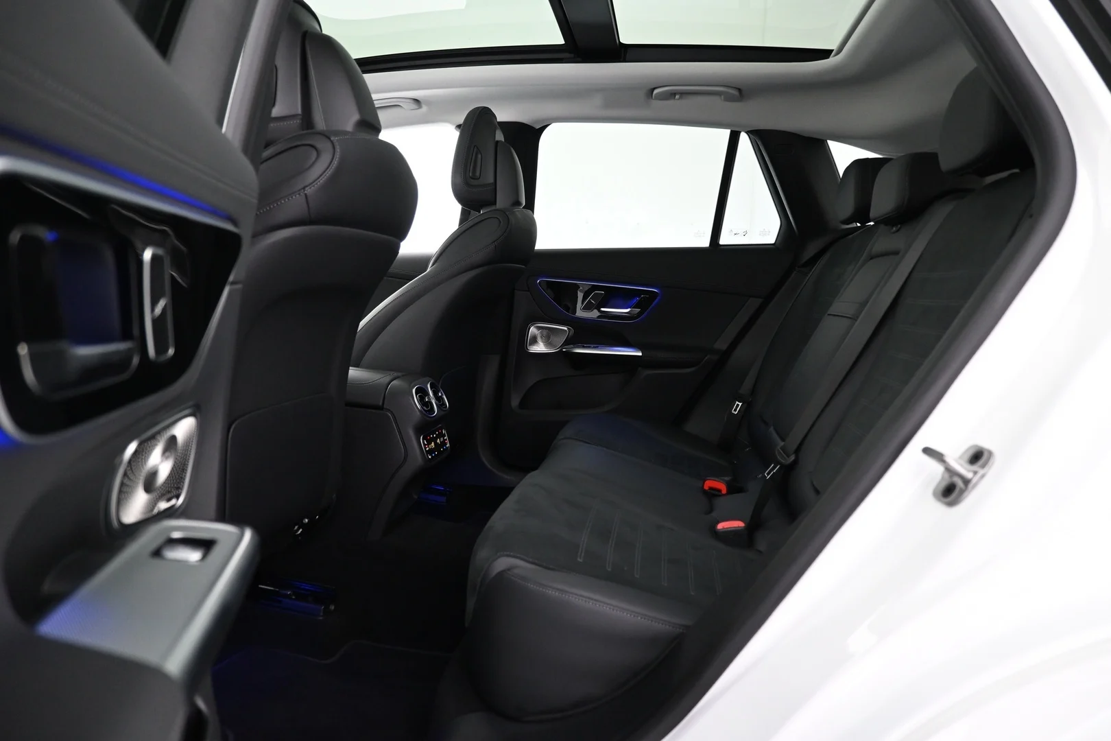 Car Image - 5cGAiDWbbp83UmUUqxARPx