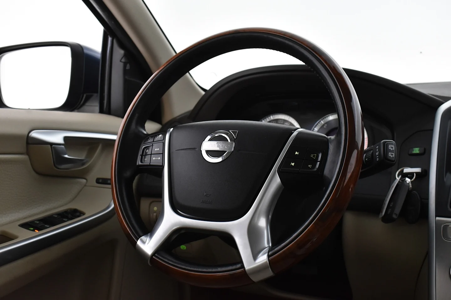 Car Image - 5BzKtSXFybRH7tkZ5Odhge