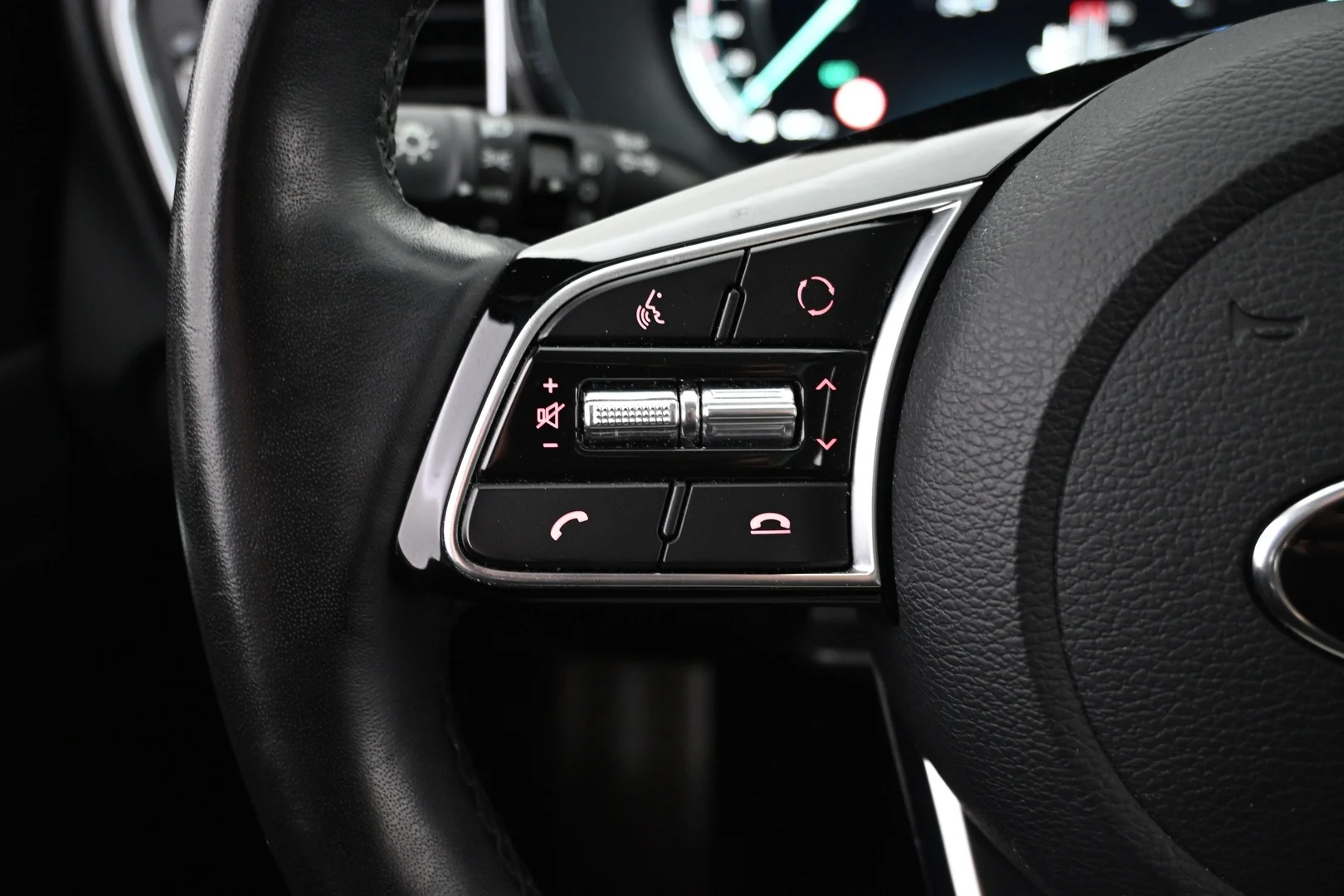 Car Image - 4Q4CrPKlycAp5S9DFT2bzS