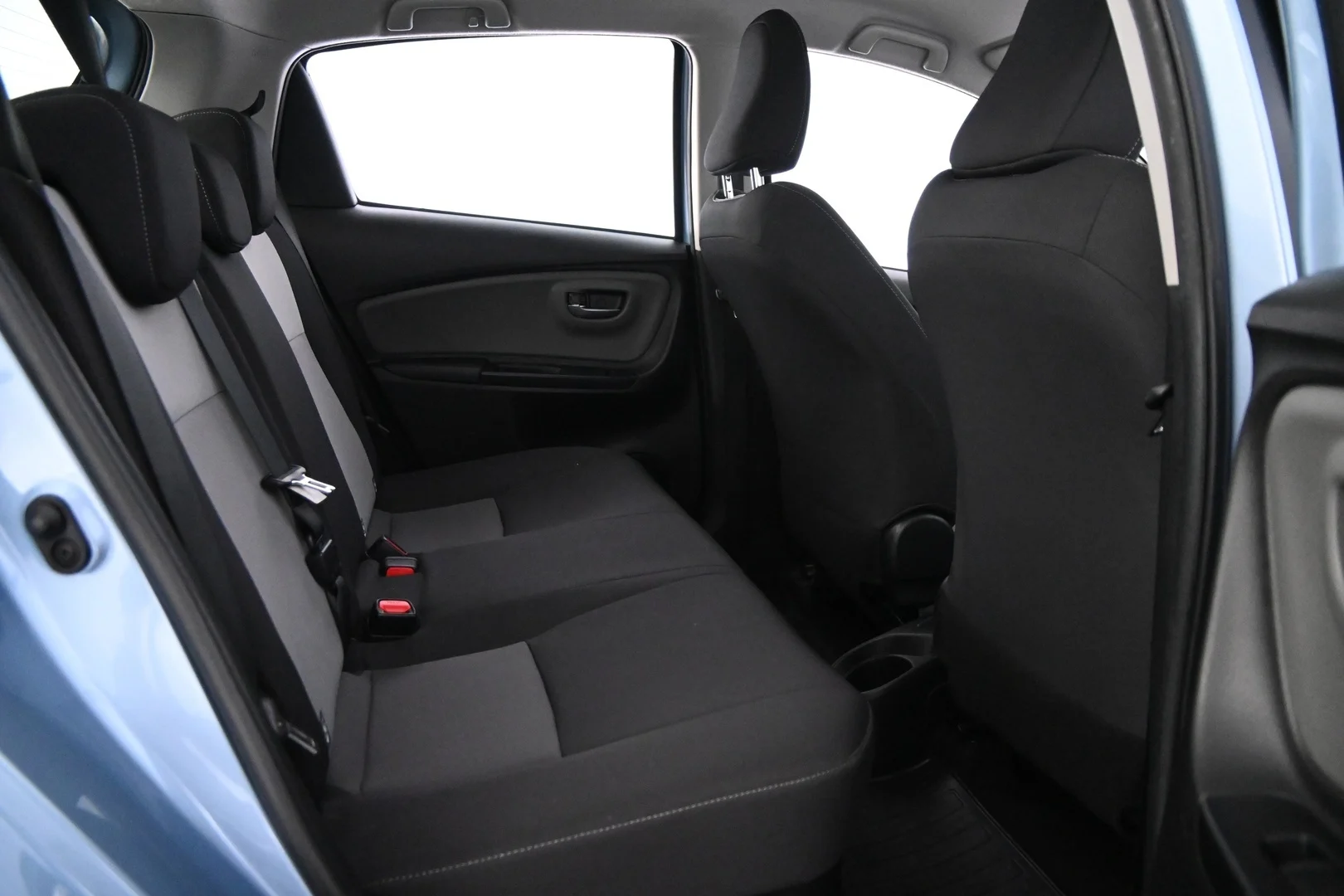 Car Image - 1EBQRO3plQITQhYzzvCASX
