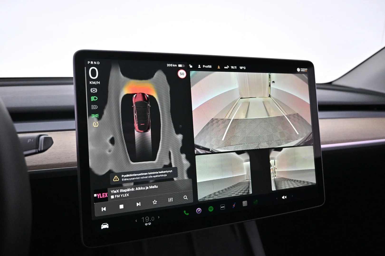 Car Image - 3Q4hDzMK2QfV4F1MXk1BZ9