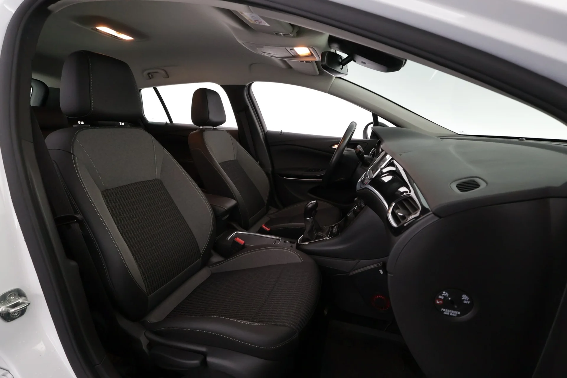 Car Image - 5JGgh8wtEuCefDPDiEXoq6