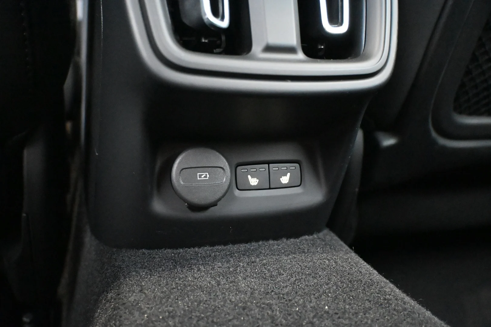 Car Image - 4A3KKwSBMzE7ll3CE6L77r