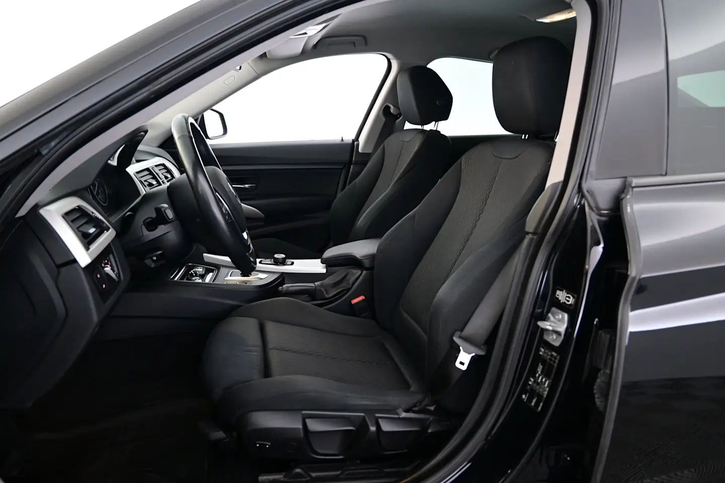 Car Image - 5rWIcQyFnaKQBCxH7nz7rU