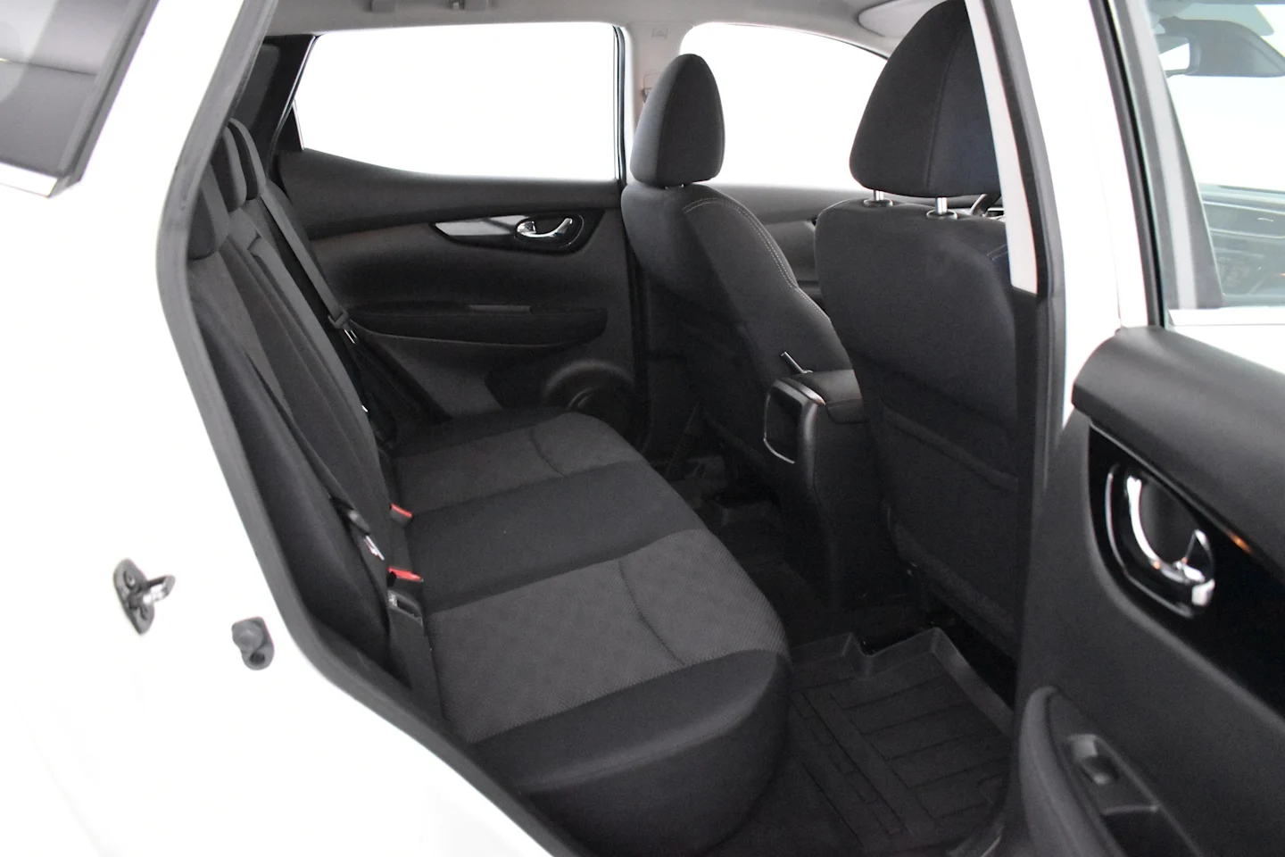 Car Image - 1hKwCaj7XqobHRn7uPAZNI